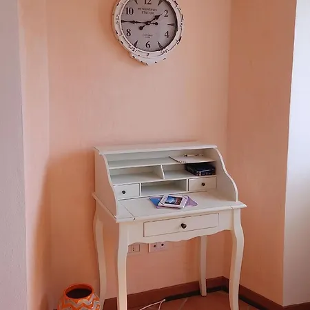 דירה Moderne Ferienwohnung Mit Wunderbarem Seeblick Und Pool *
